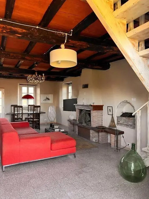 Tenuta Il Colle Di Tiglio Villa Barga Italy